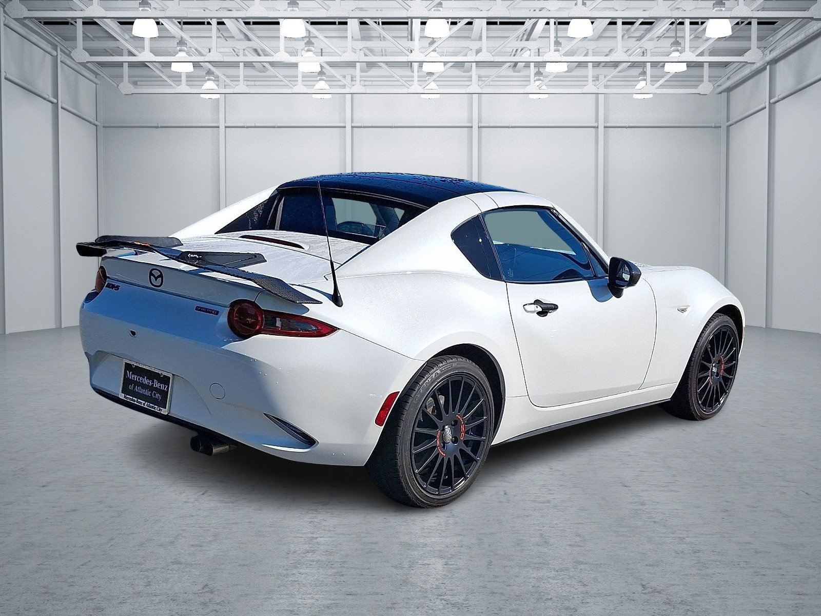 Used 2022 MAZDA MX-5 Miata RF Grand Touring w/ Weather Package RWD image 6