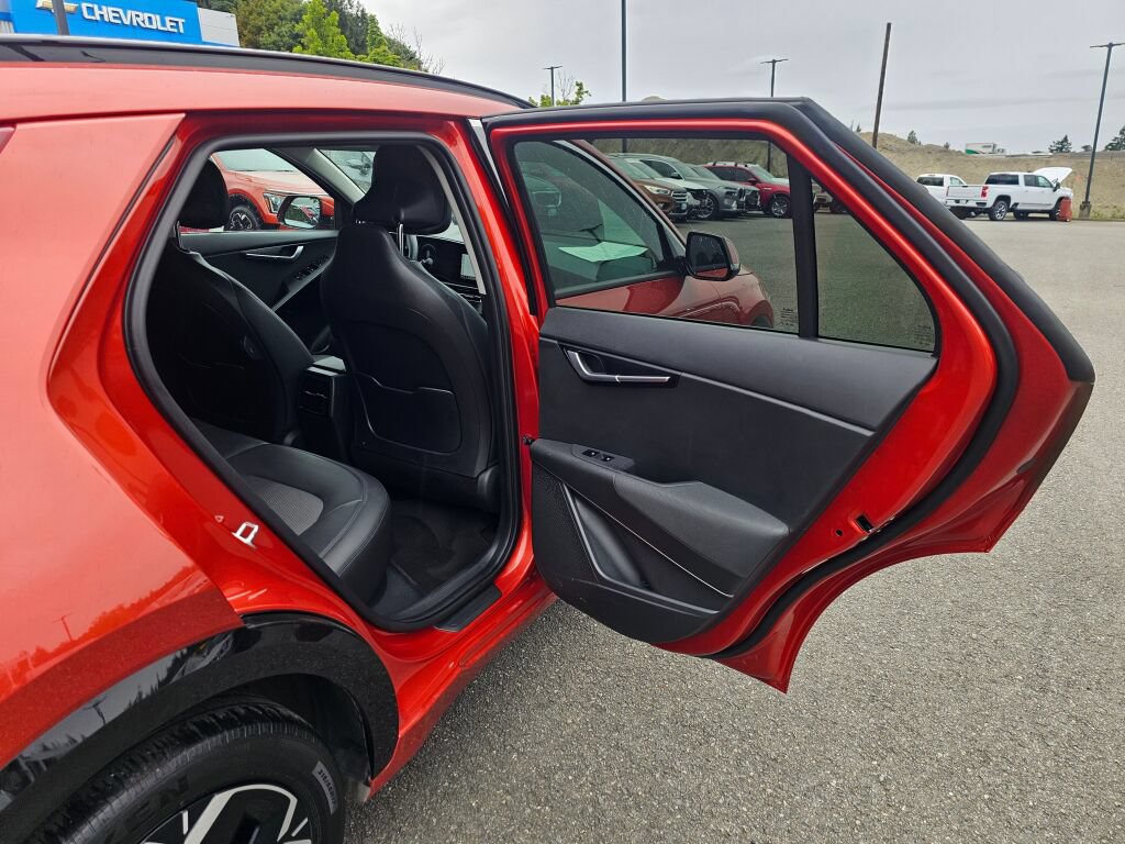 Certified 2023 Kia Niro Wind w/ Wind Preserve Package FWD image 25