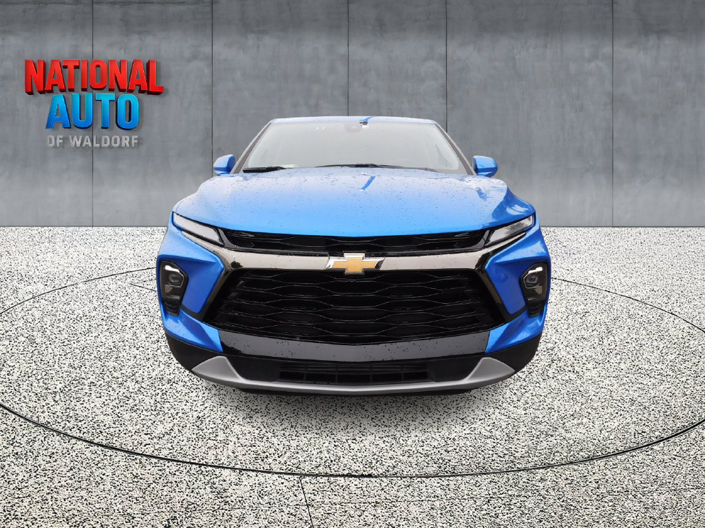 Used 2026 Chevrolet Blazer LT AWD/4WD image 3