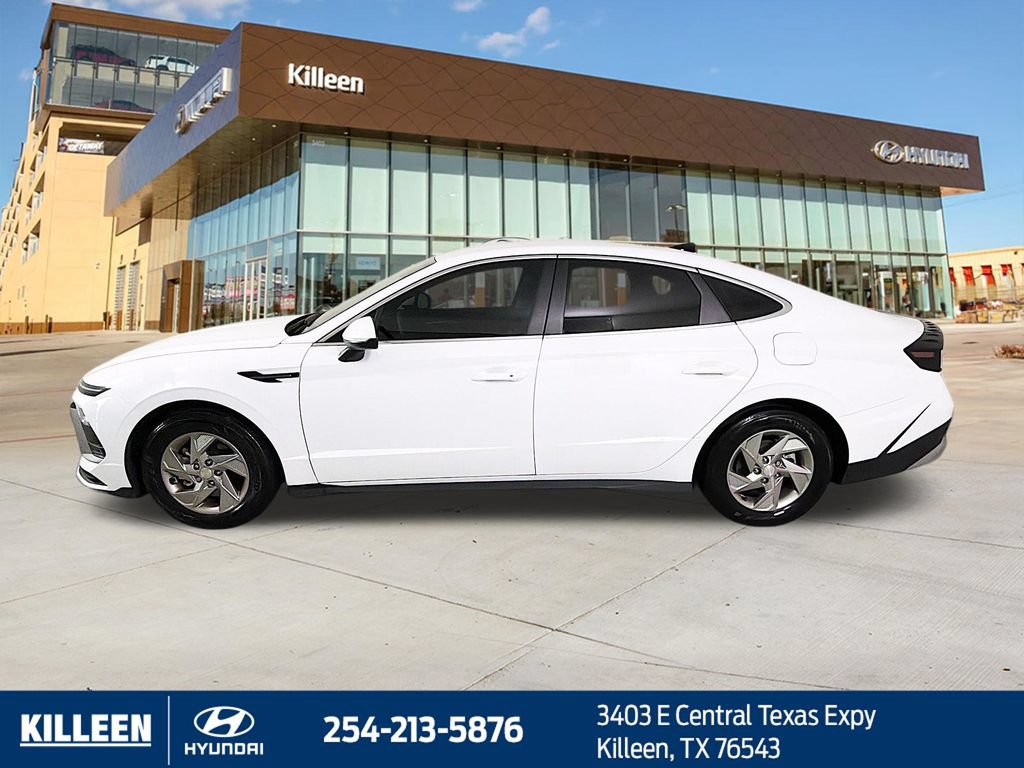 Used 2025 Hyundai Sonata SE FWD image 5