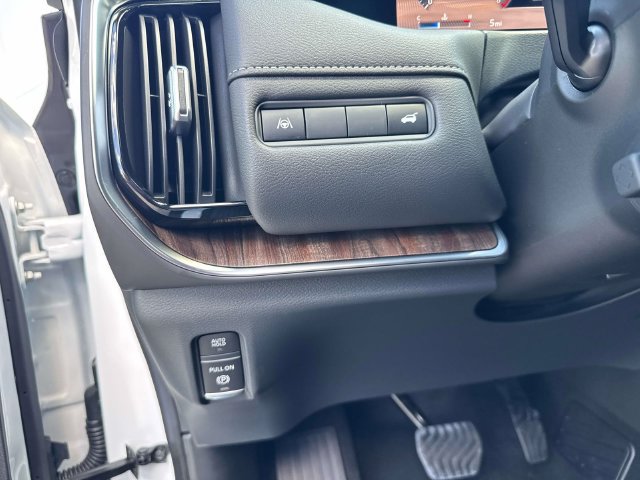 New 2026 Nissan Armada SL RWD image 22