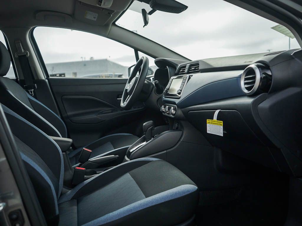 New 2025 Nissan Versa SV w/ Trunk Package image 9