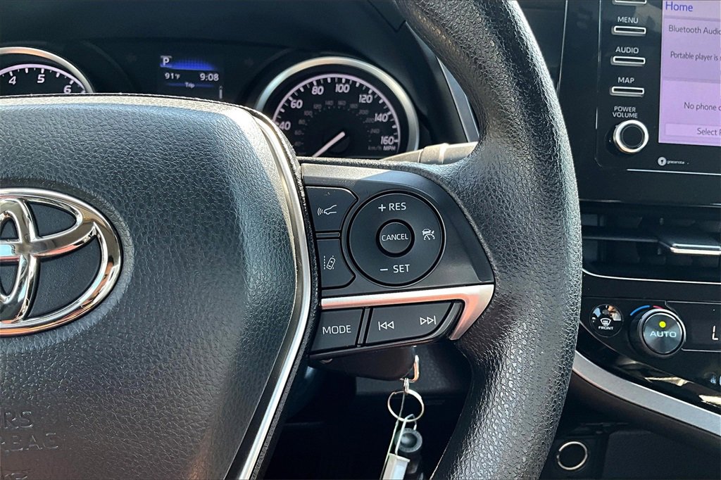 Used 2024 Toyota Camry LE image 19