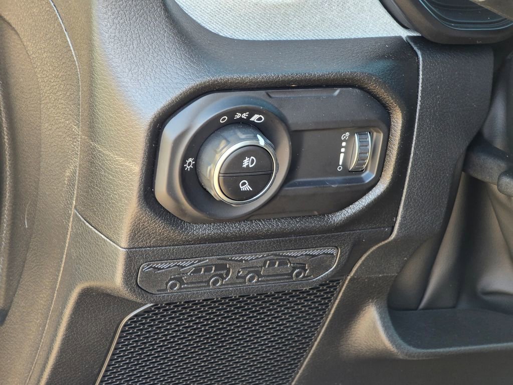 New 2026 Jeep Gladiator Sport image 36