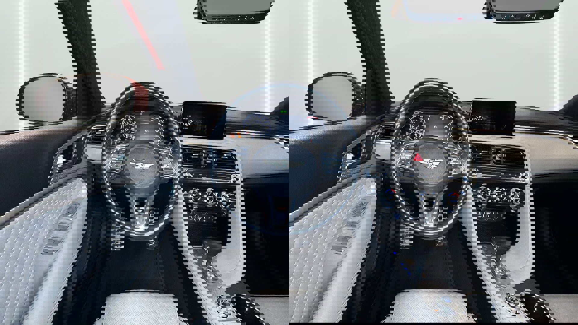 Used 2022 Genesis G70 3.3T image 16