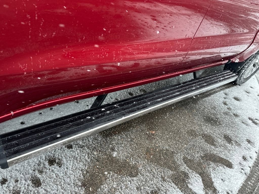 Used 2021 Chevrolet Silverado 1500 High Country w/ Safety Package II image 18