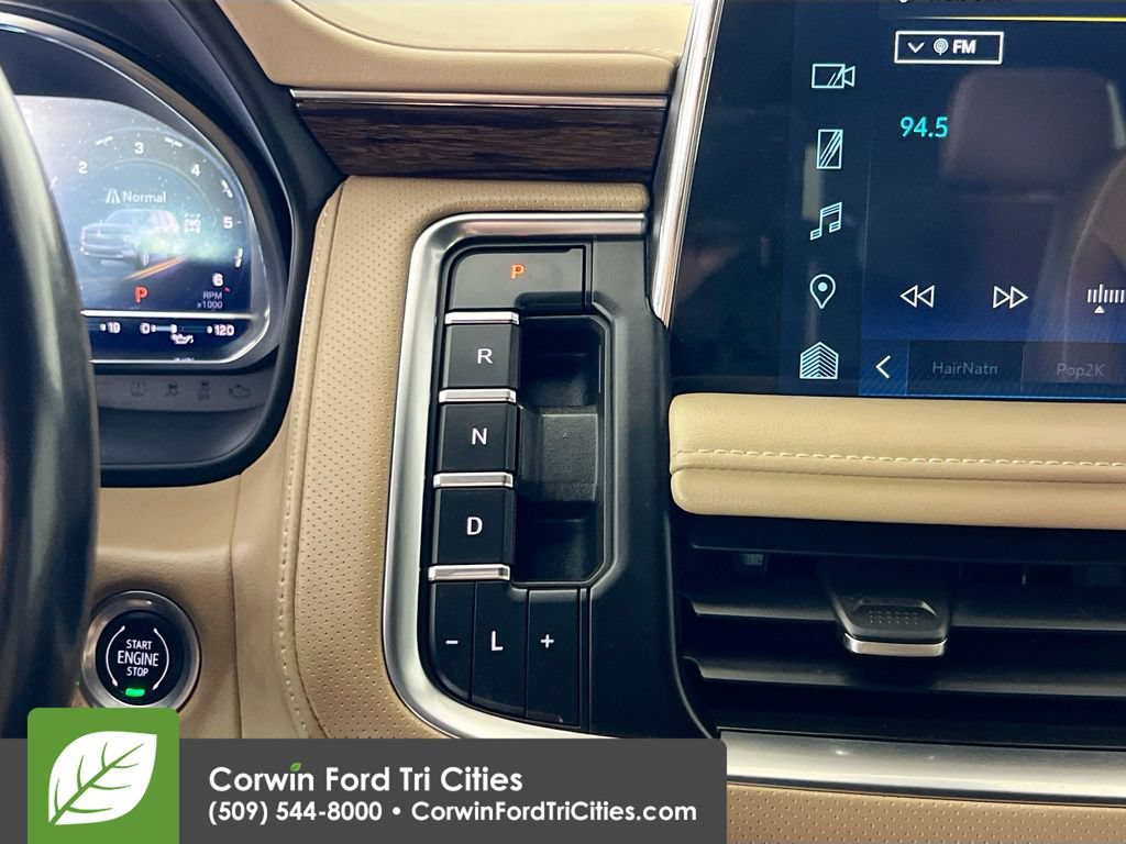 Used 2022 Chevrolet Suburban Premier AWD/4WD image 10