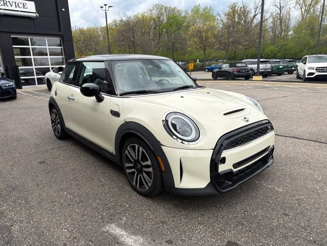 Used 2022 MINI Cooper S FWD image 3