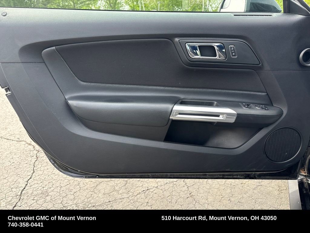 Used 2017 Ford Mustang GT RWD image 13