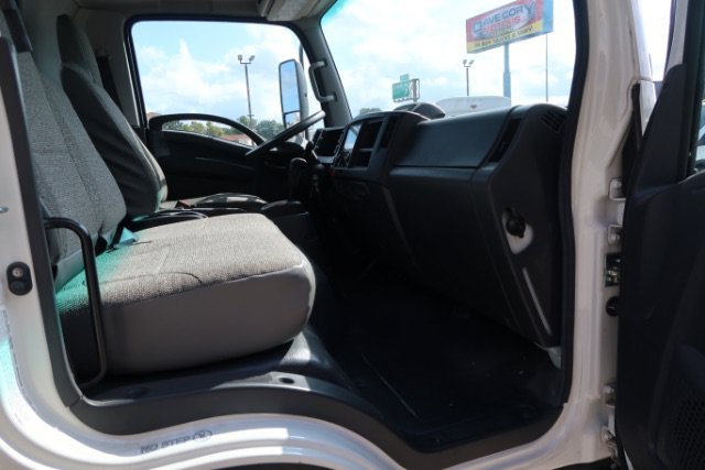 Used 2024 Chevrolet Low Cab Forward 5500XD RWD image 9