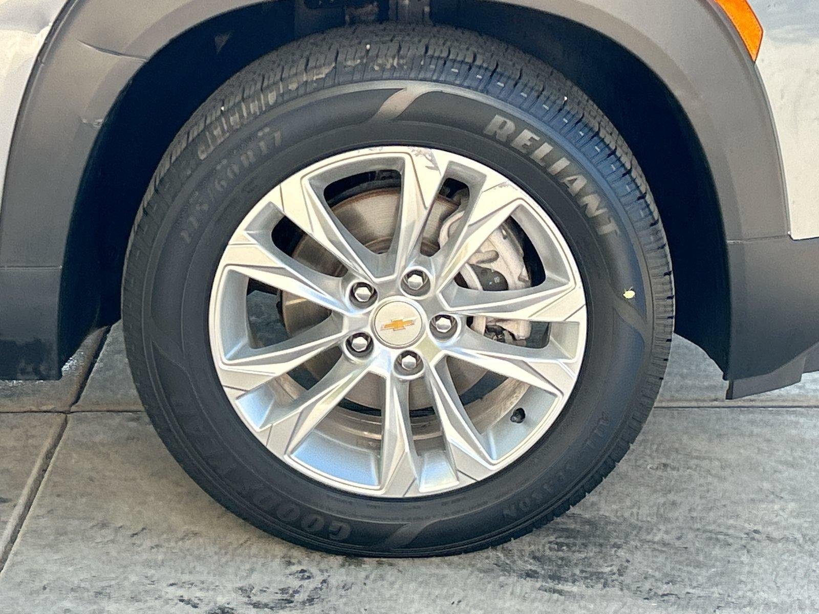 Used 2021 Chevrolet TrailBlazer LS FWD image 38