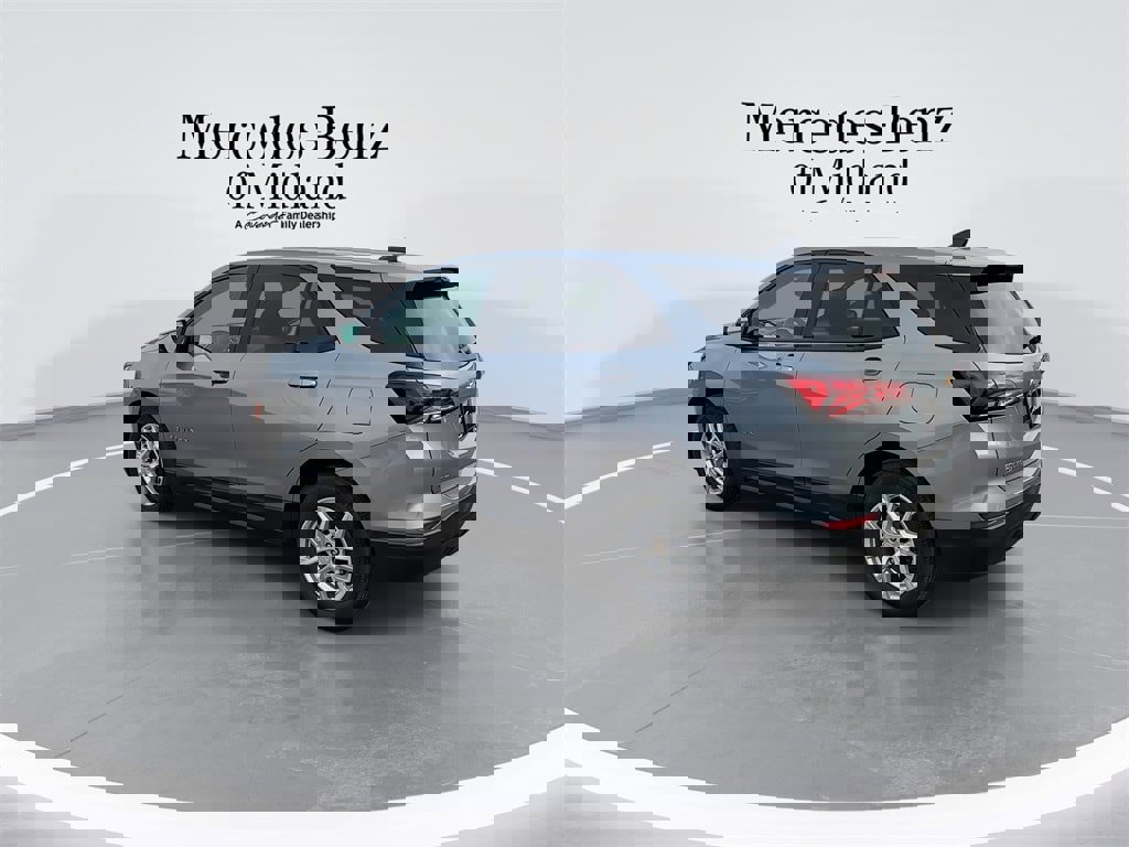 Used 2023 Chevrolet Equinox LS w/ LS Convenience Package image 6