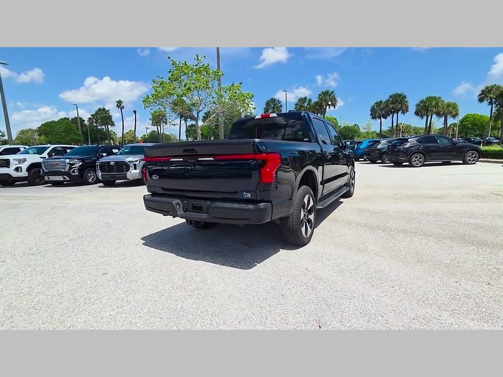 Used 2023 Ford F150 Lightning Platinum AWD/4WD image 42