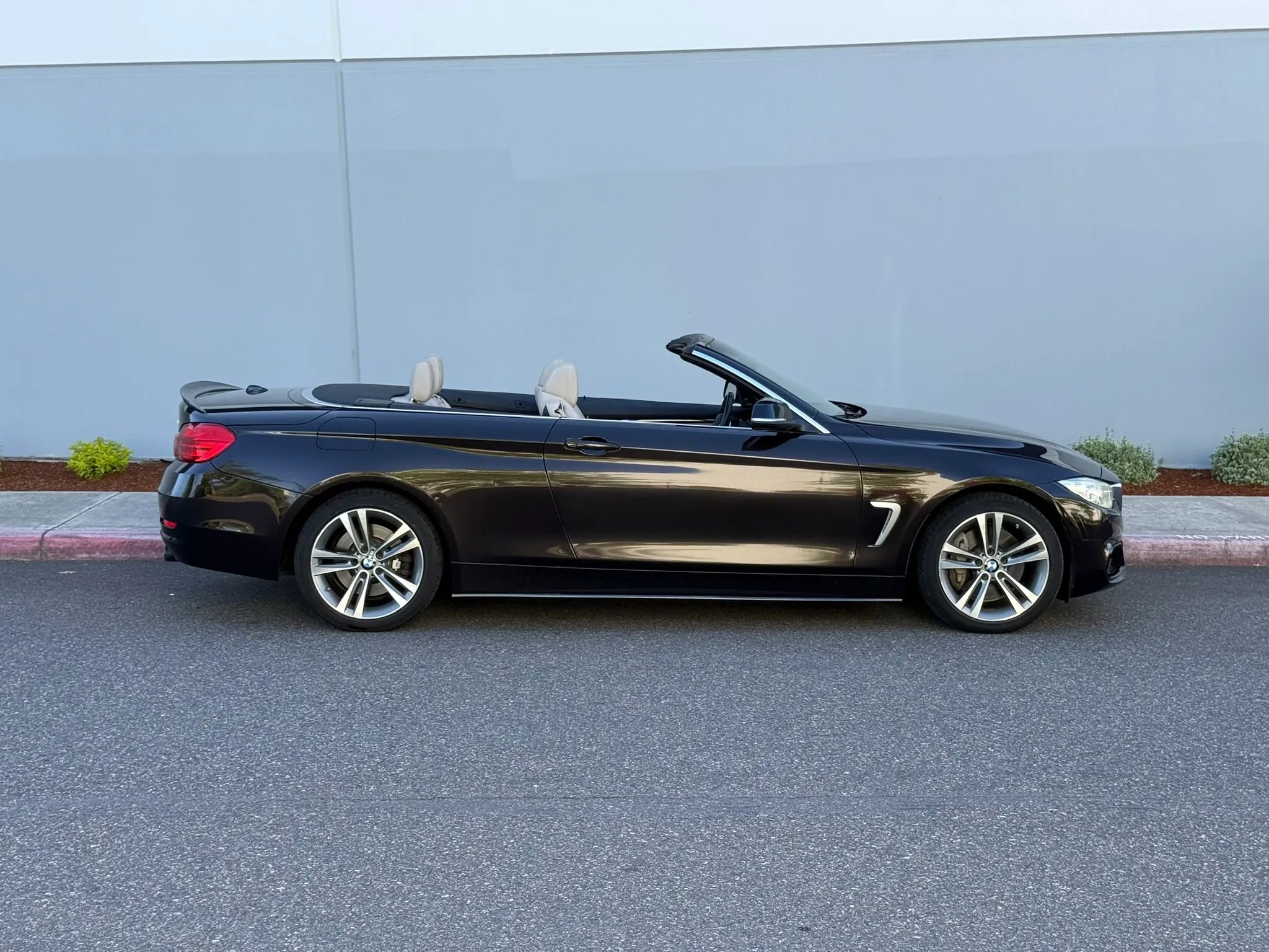 Used 2015 BMW 435i xDrive Convertible AWD/4WD image 7