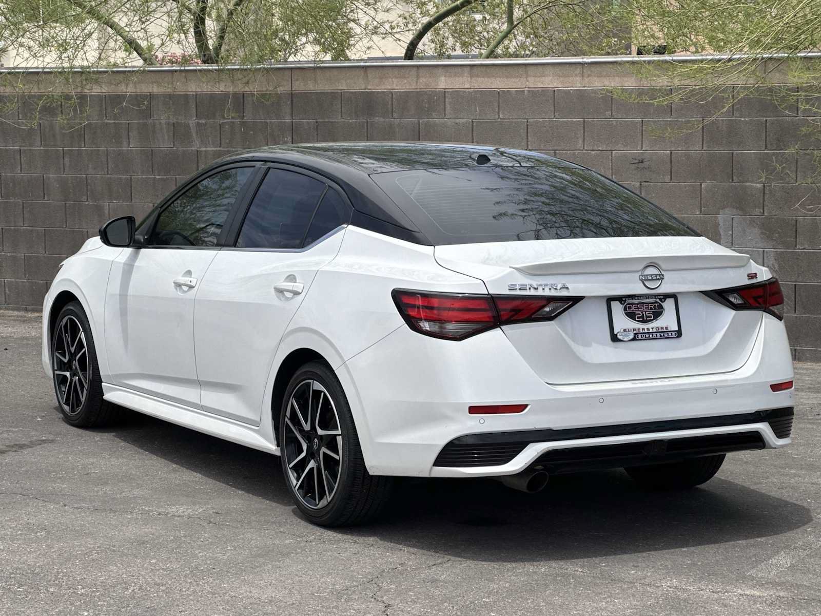 Used 2024 Nissan Sentra SR FWD image 6
