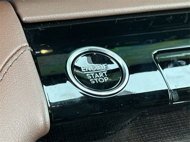 New 2025 Lincoln Navigator L Reserve image 38