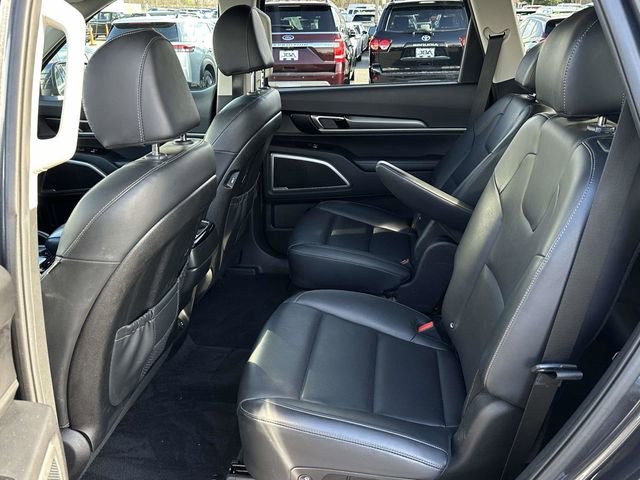 Used 2022 Kia Telluride S image 18