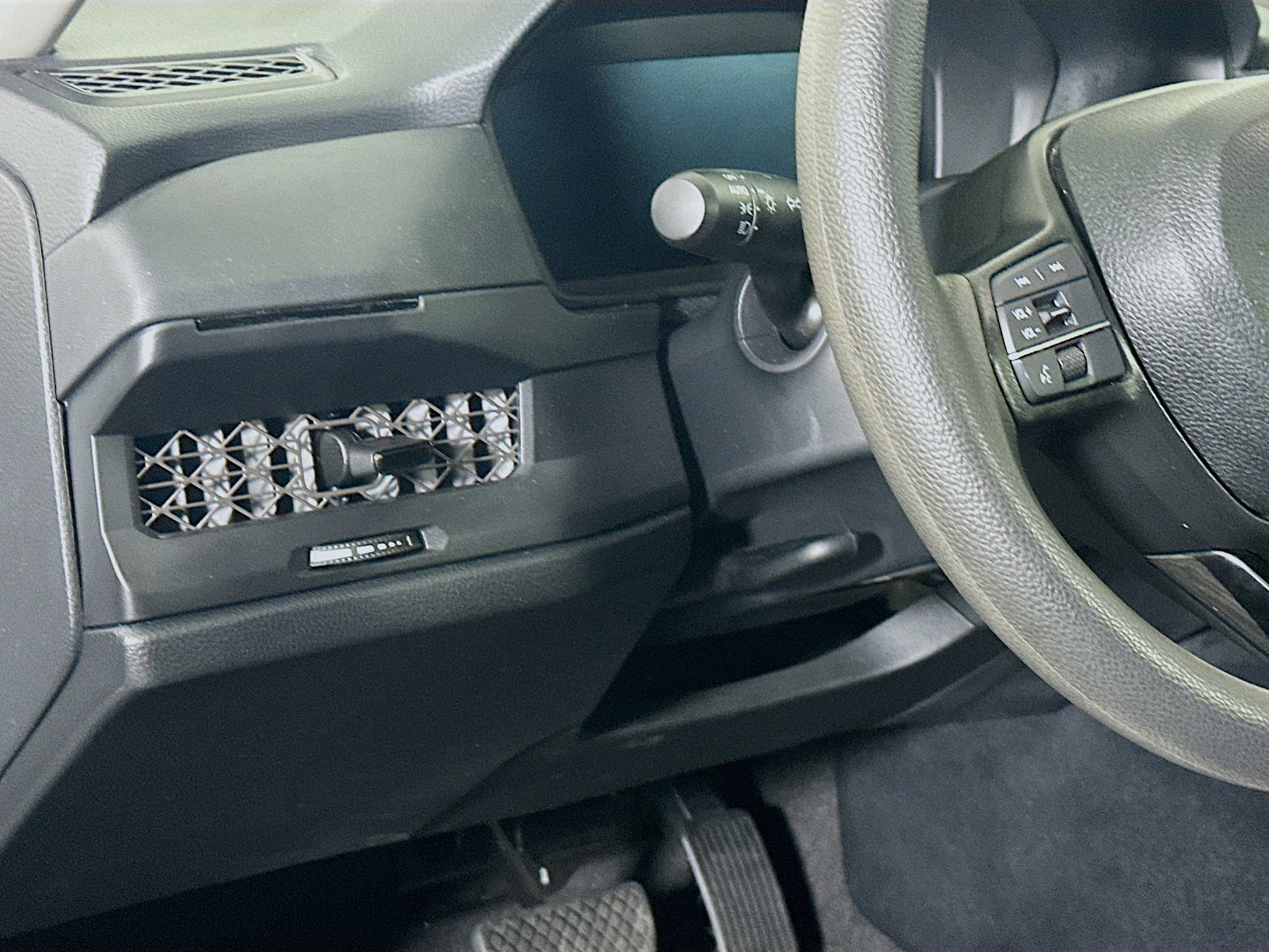 Used 2025 Honda Accord LX image 16
