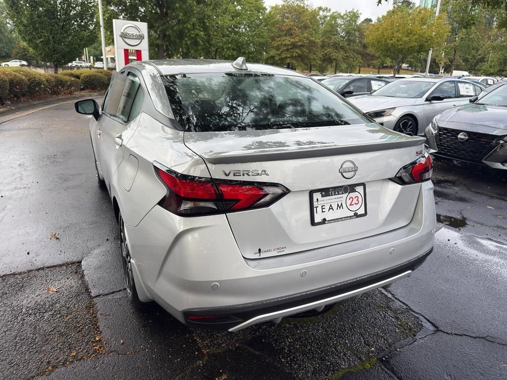 New 2025 Nissan Versa SR image 5