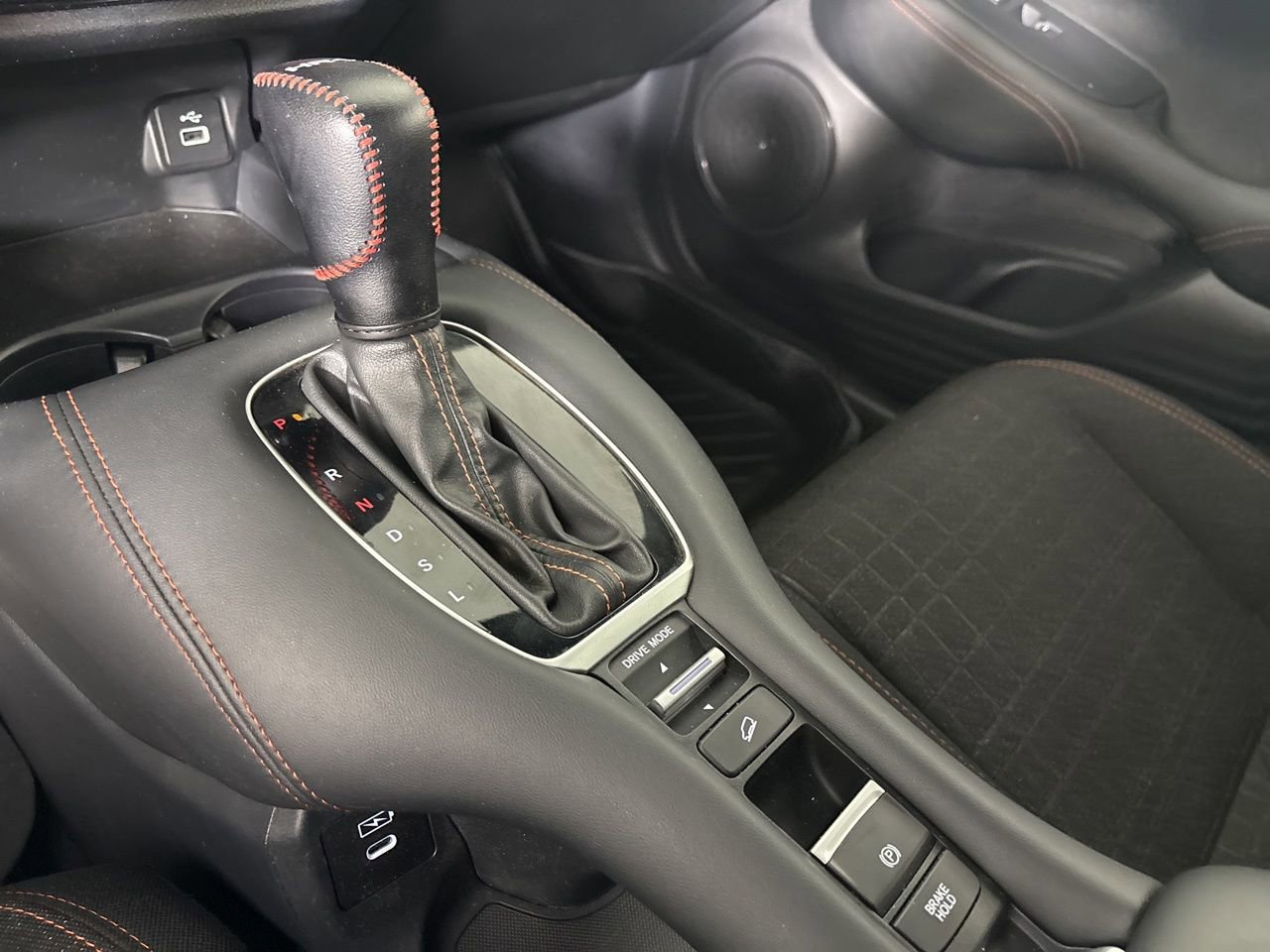 Used 2024 Honda HR-V Sport image 16