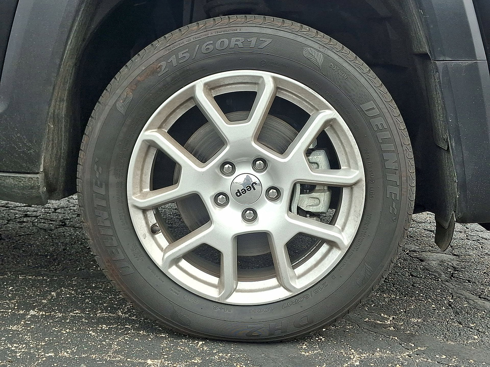 Used 2023 Jeep Renegade Latitude AWD/4WD image 26