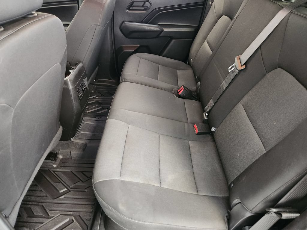 Used 2023 Chevrolet Colorado Trail Boss AWD/4WD image 30