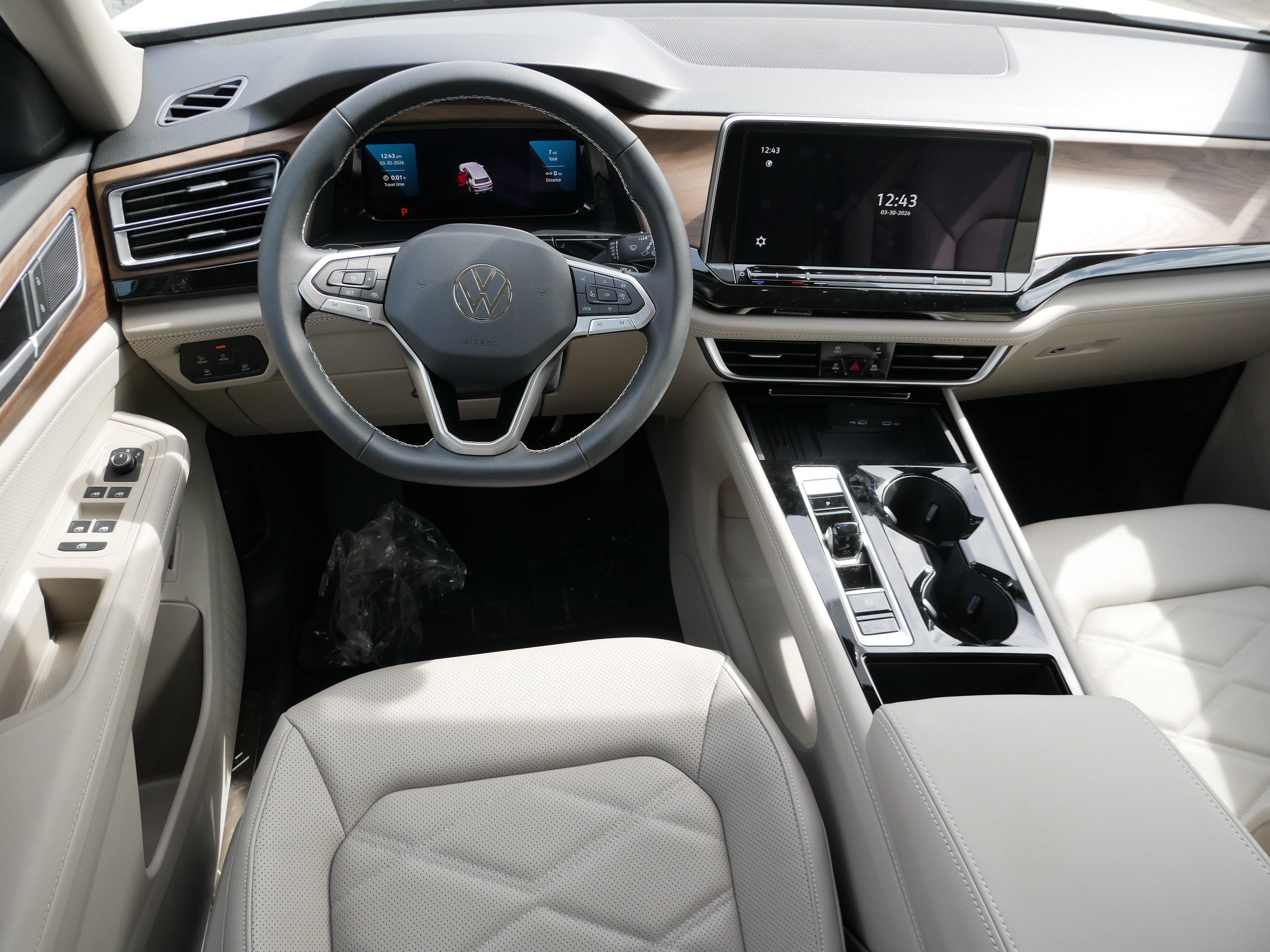 New 2026 Volkswagen Atlas SE AWD/4WD image 7