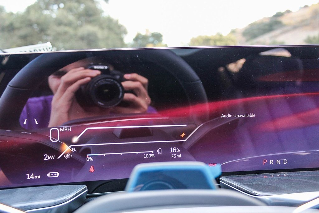 Used 2025 Cadillac Escalade IQ Sport 2 image 26