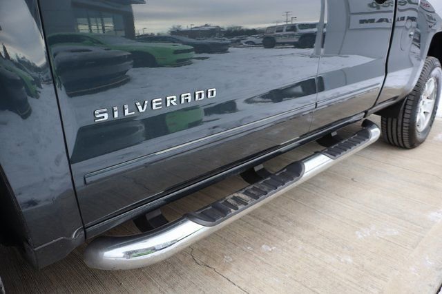 Used 2018 Chevrolet Silverado 1500 LT w/ All Star Edition image 7