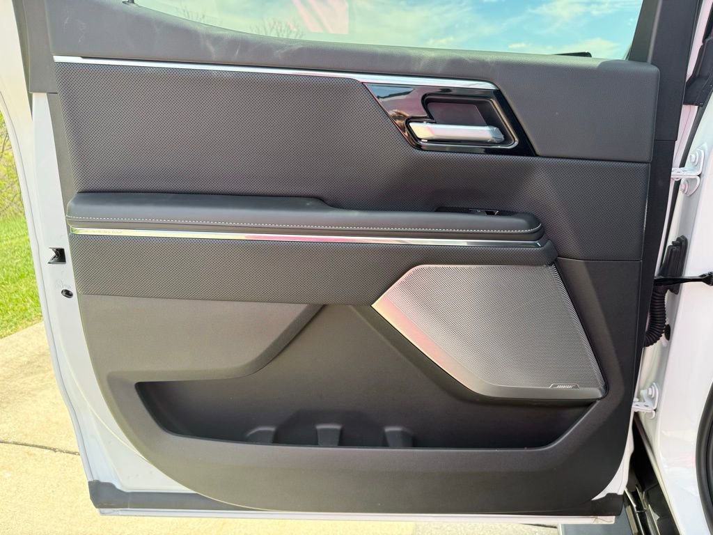 Used 2025 GMC Sierra EV Denali image 16