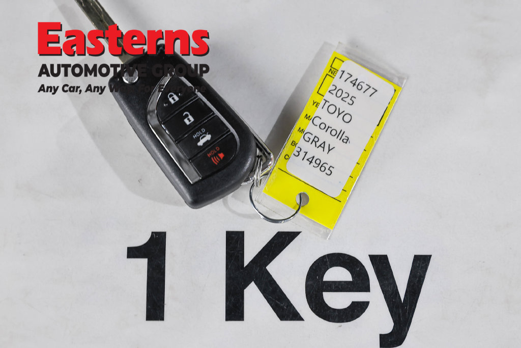 Used 2025 Toyota Corolla LE FWD image 27