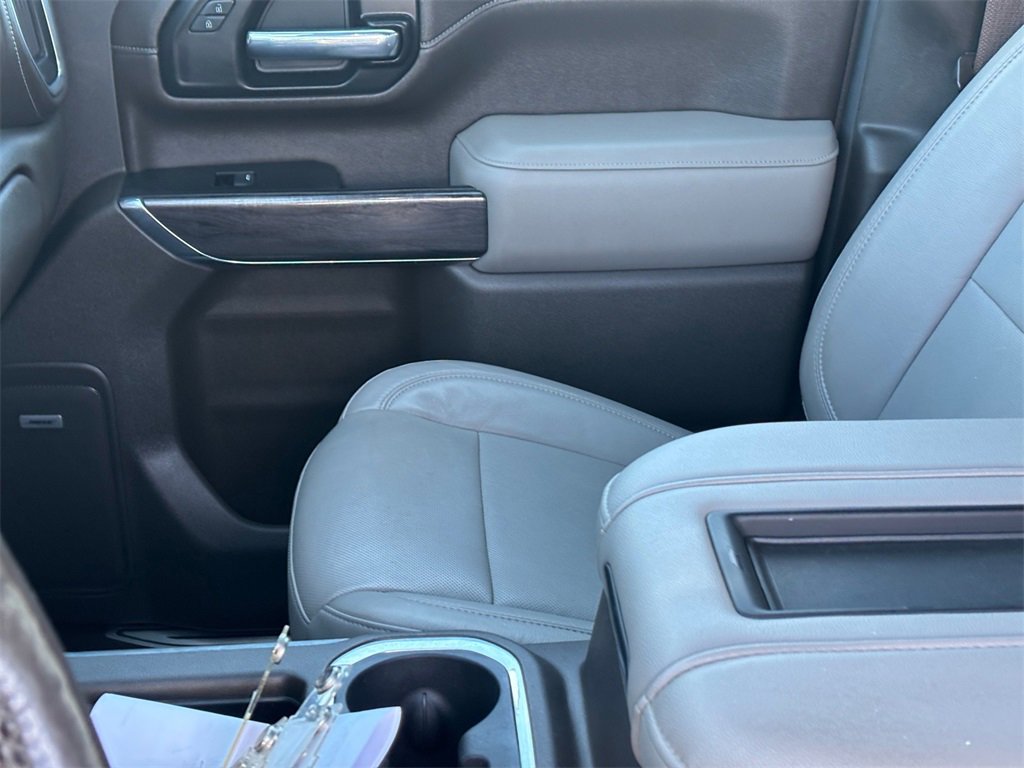 Used 2020 Chevrolet Silverado 3500 LTZ w/ LTZ Premium Package image 11