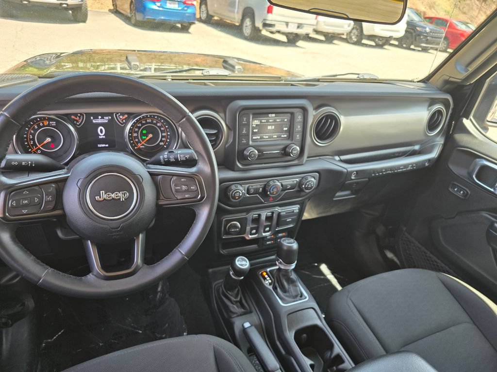 Used 2019 Jeep Wrangler Sport AWD/4WD image 5