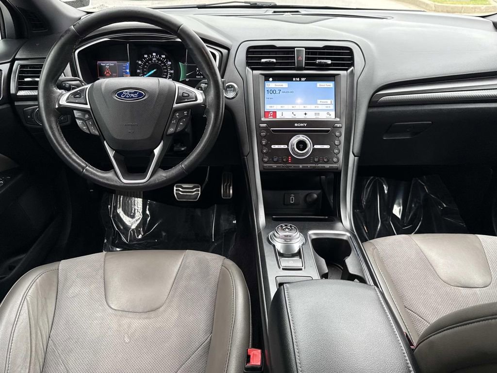 Used 2017 Ford Fusion Sport w/ Equipment Group 401A AWD/4WD image 3