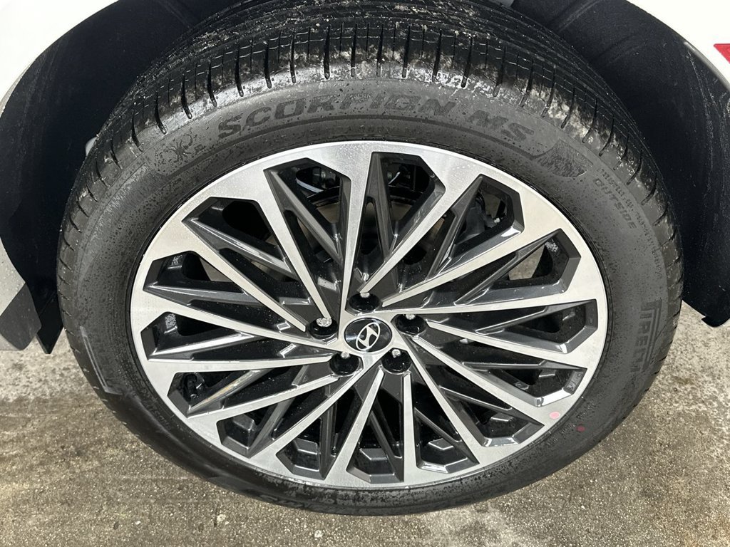 New 2027 Hyundai Palisade Calligraphy FWD image 11