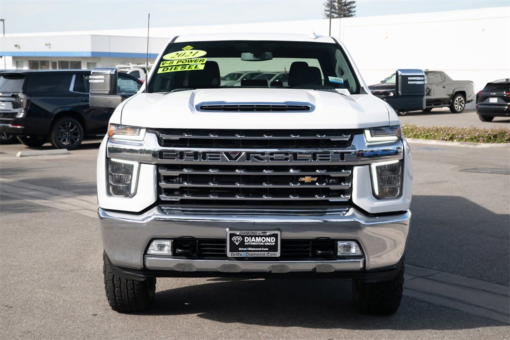 Used 2021 Chevrolet Silverado 2500 LTZ image 2