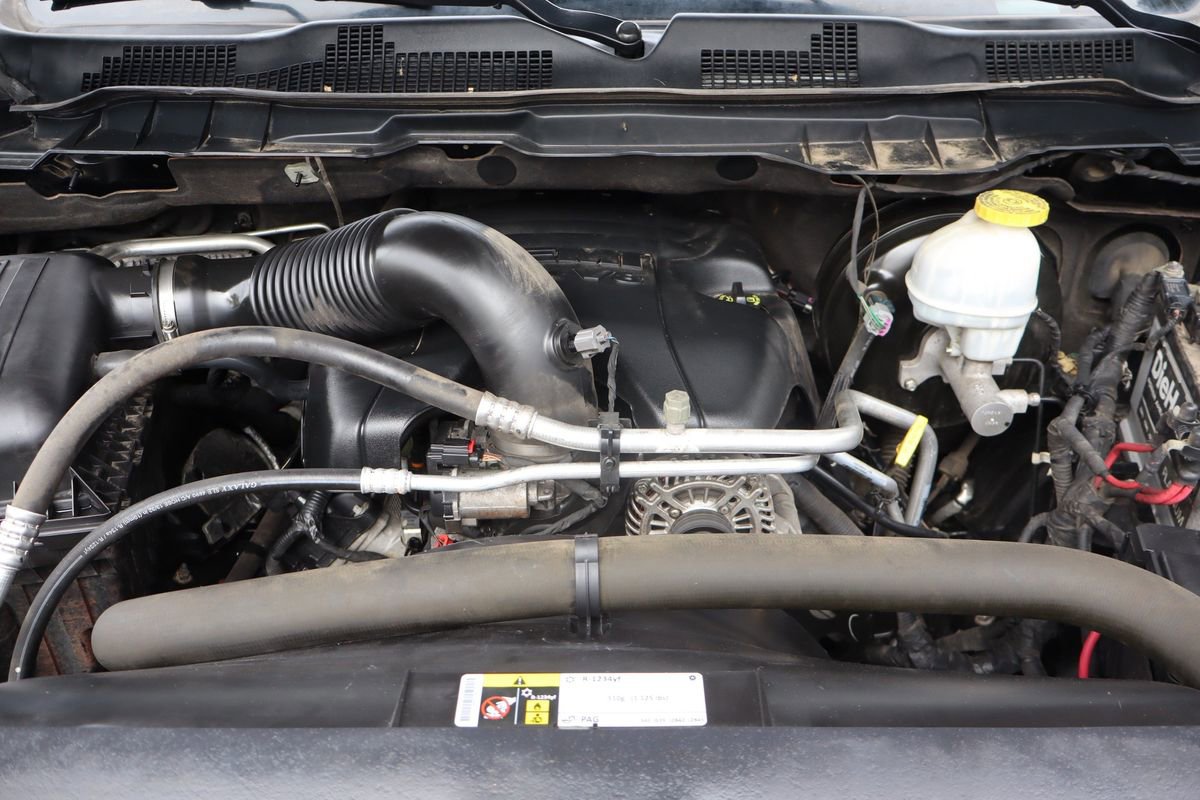 Used 2019 RAM 1500 Big Horn AWD/4WD image 39