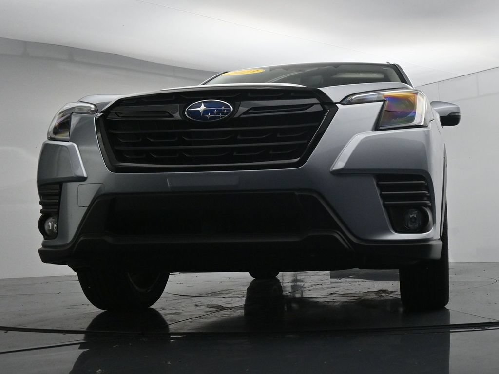 Used 2023 Subaru Forester Limited w/ Popular Package #2 AWD/4WD image 33