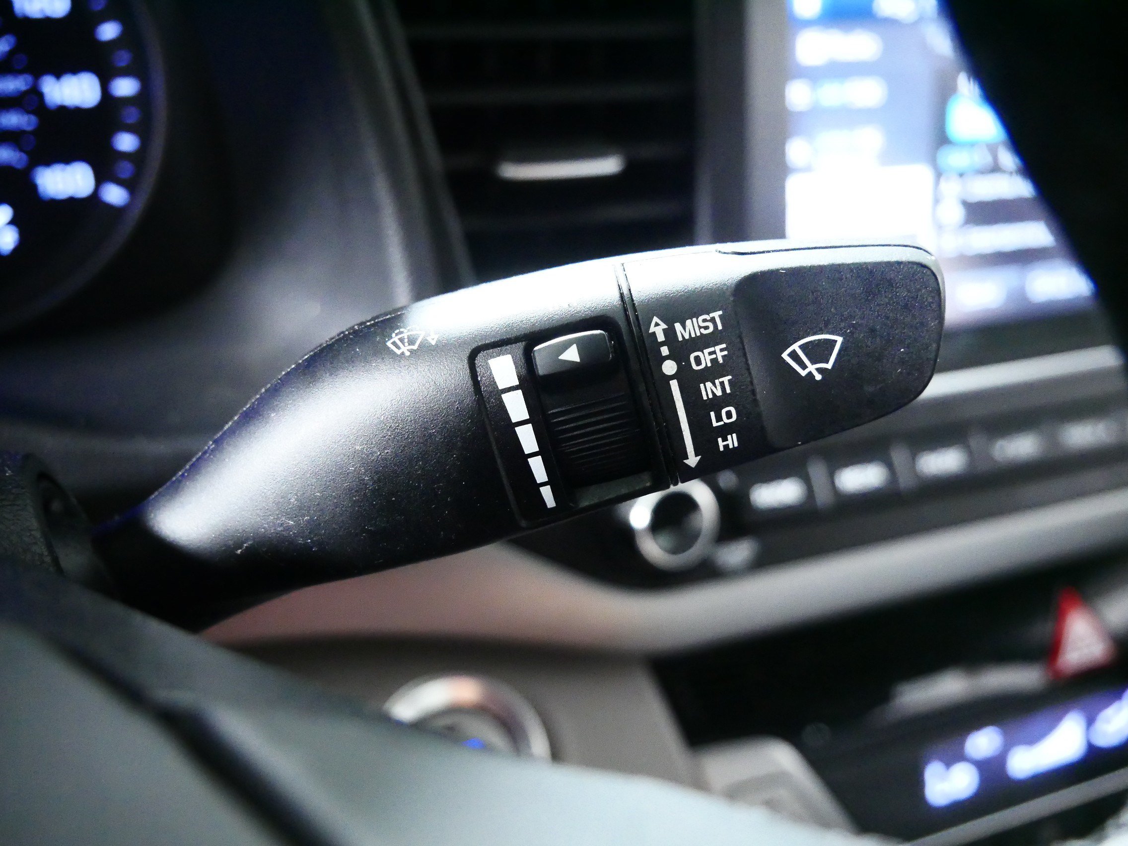 Used 2017 Hyundai Elantra SE w/ SE A/T Tech Package 03 FWD image 31