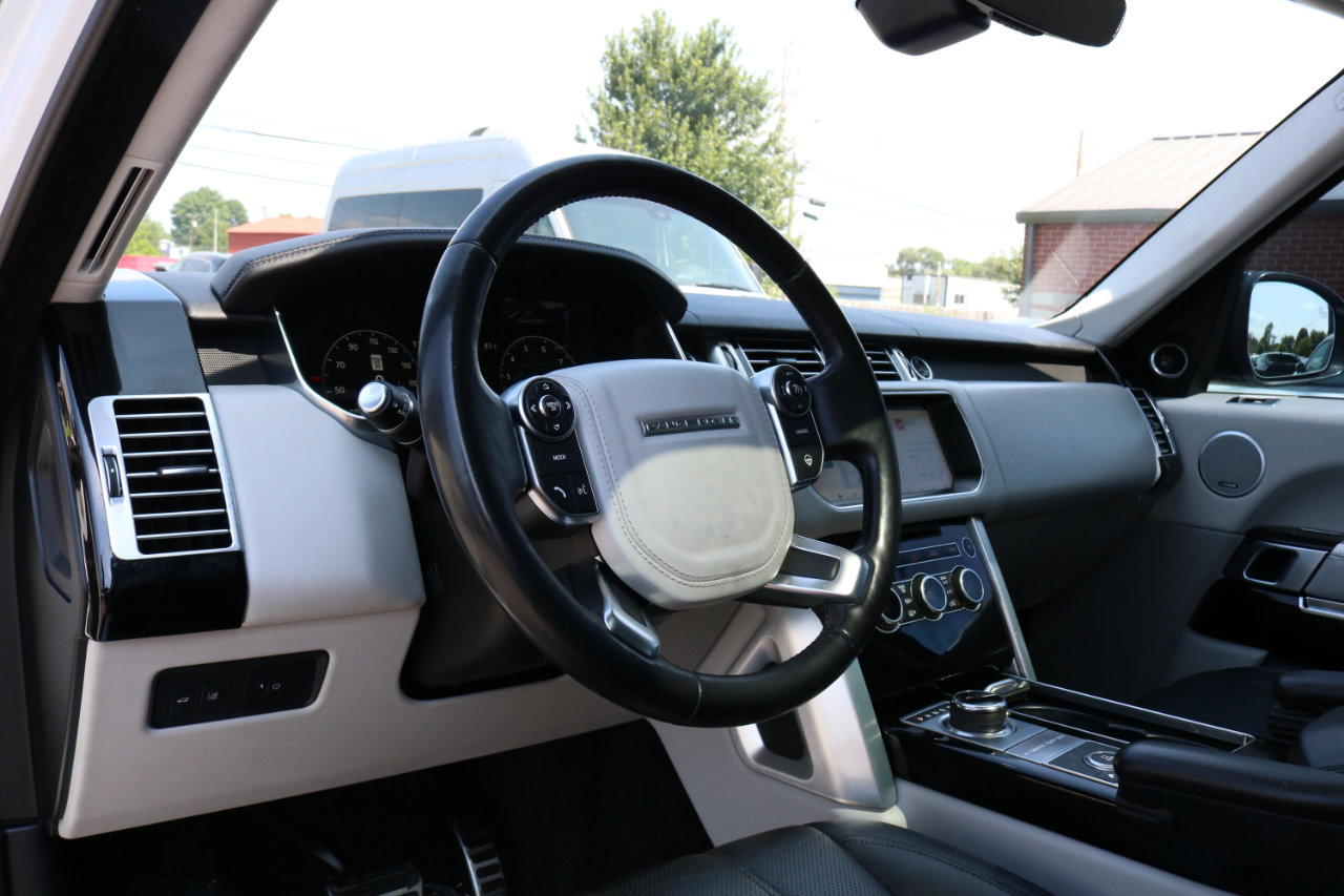 Used 2017 Land Rover Range Rover Supercharged image 24