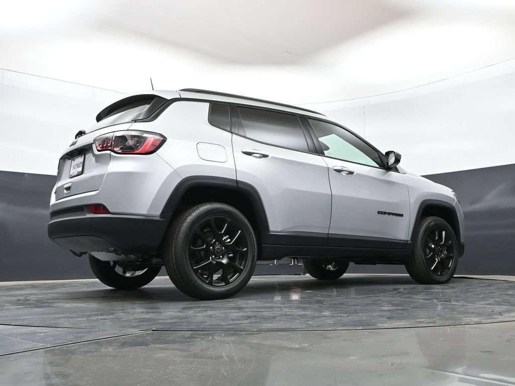 New 2026 Jeep Compass Latitude AWD/4WD image 44