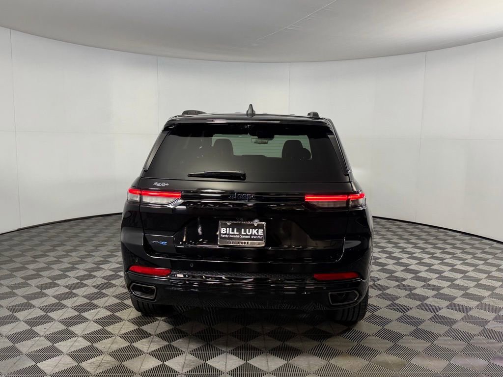 Used 2025 Jeep Grand Cherokee Limited 4xe image 8