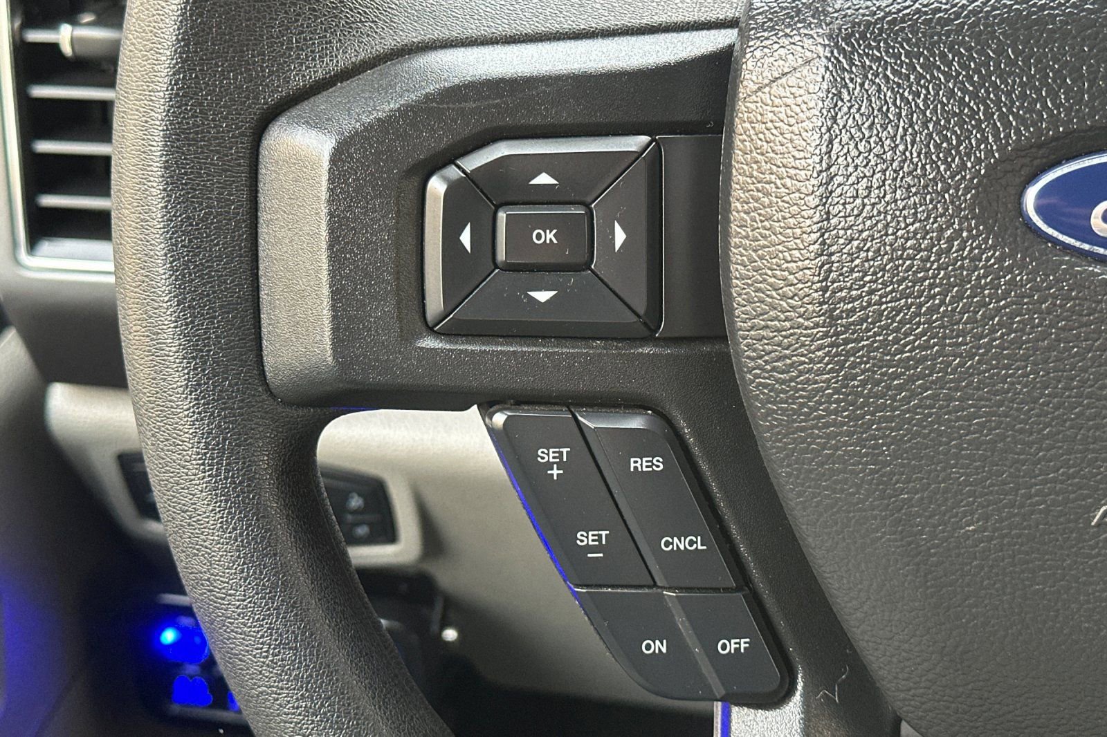 Used 2022 Ford F250 XLT image 24