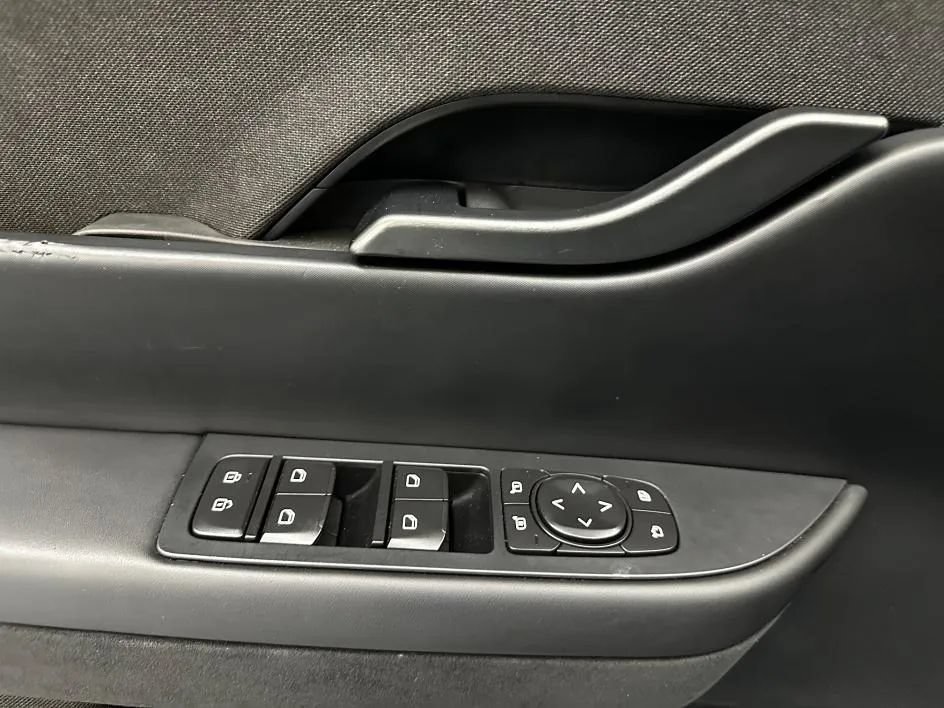 Used 2023 Fisker Ocean One AWD/4WD image 25