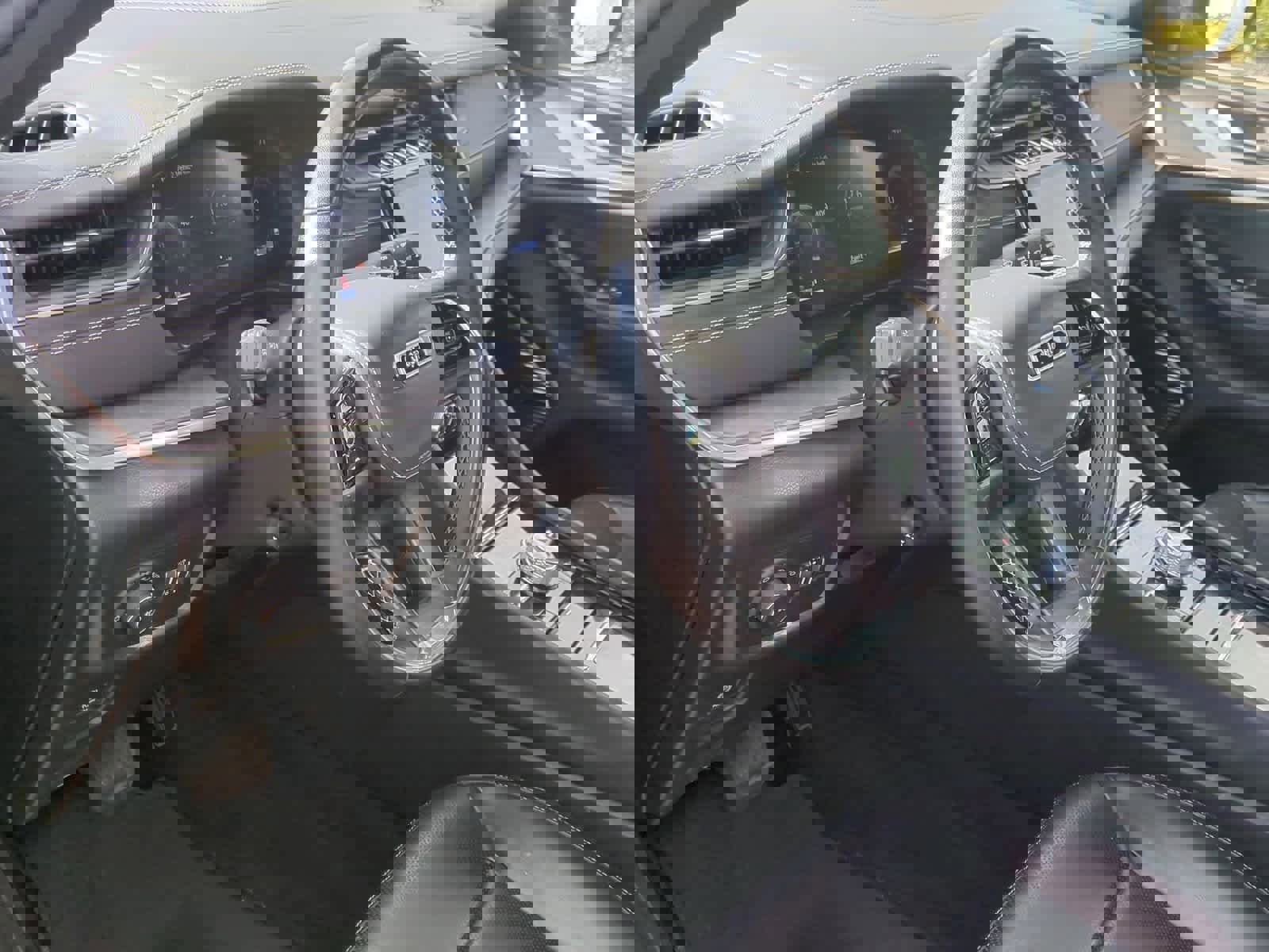 Used 2022 Jeep Grand Cherokee Overland image 10