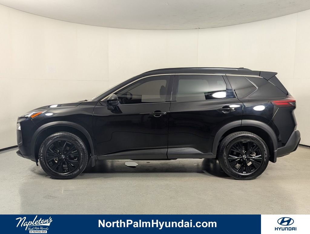 Used 2023 Nissan Rogue SV w/ SV Premium Package image 6