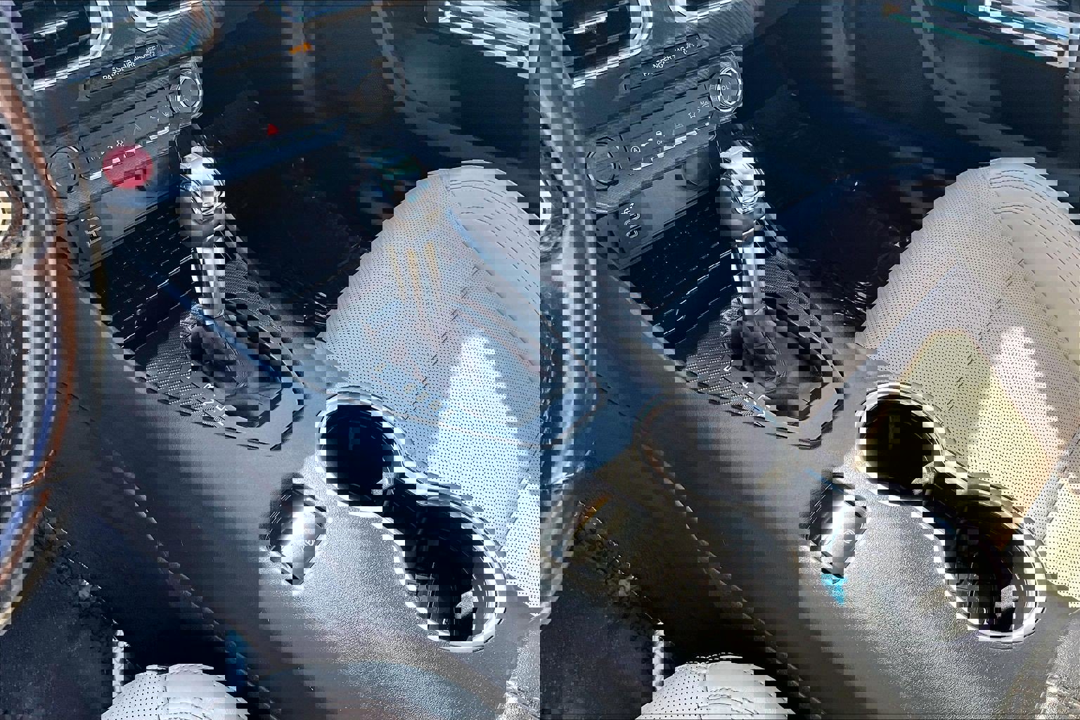 Used 2024 Ford Mustang GT Premium image 13