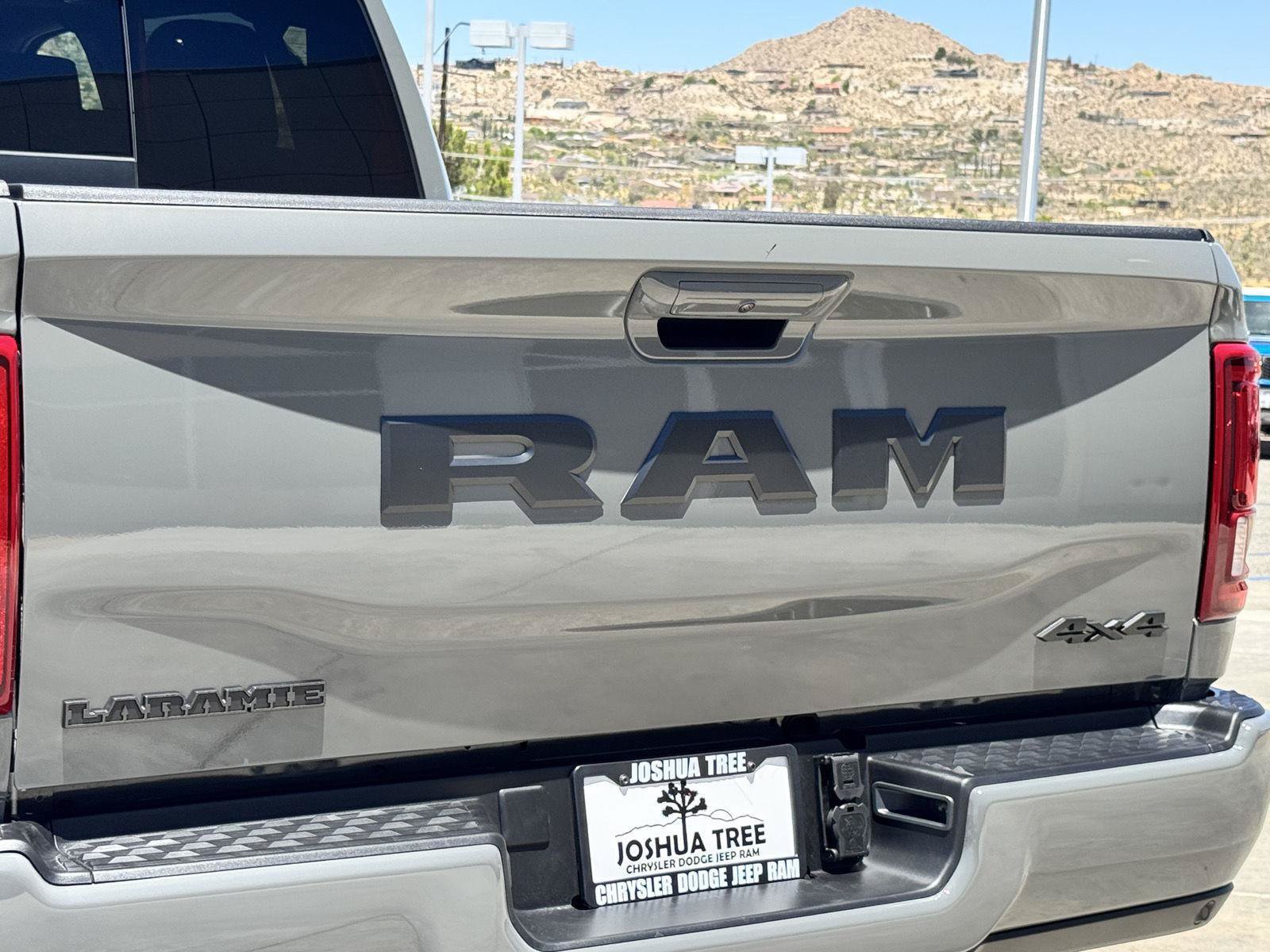 New 2026 RAM 3500 Laramie AWD/4WD image 10