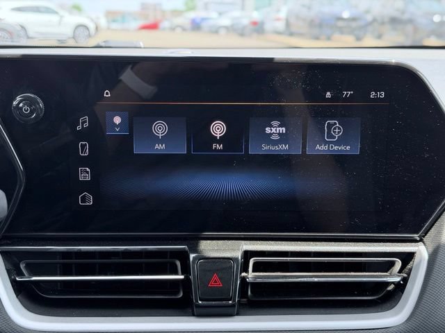 Used 2025 Chevrolet TrailBlazer LT AWD/4WD image 36