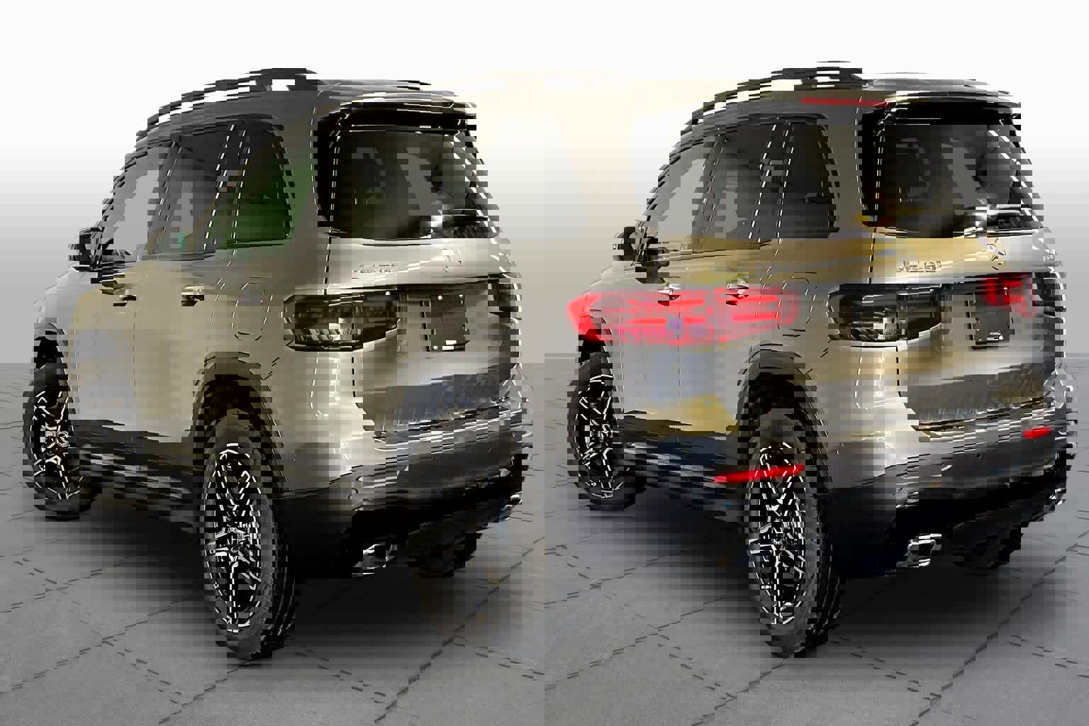 New 2026 Mercedes-Benz GLB 250 4MATIC image 3